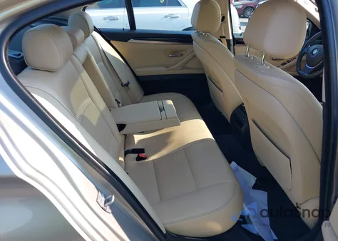 2016 BMW 528I из США, поврежденный, VIN WBA5A5C52GD528694